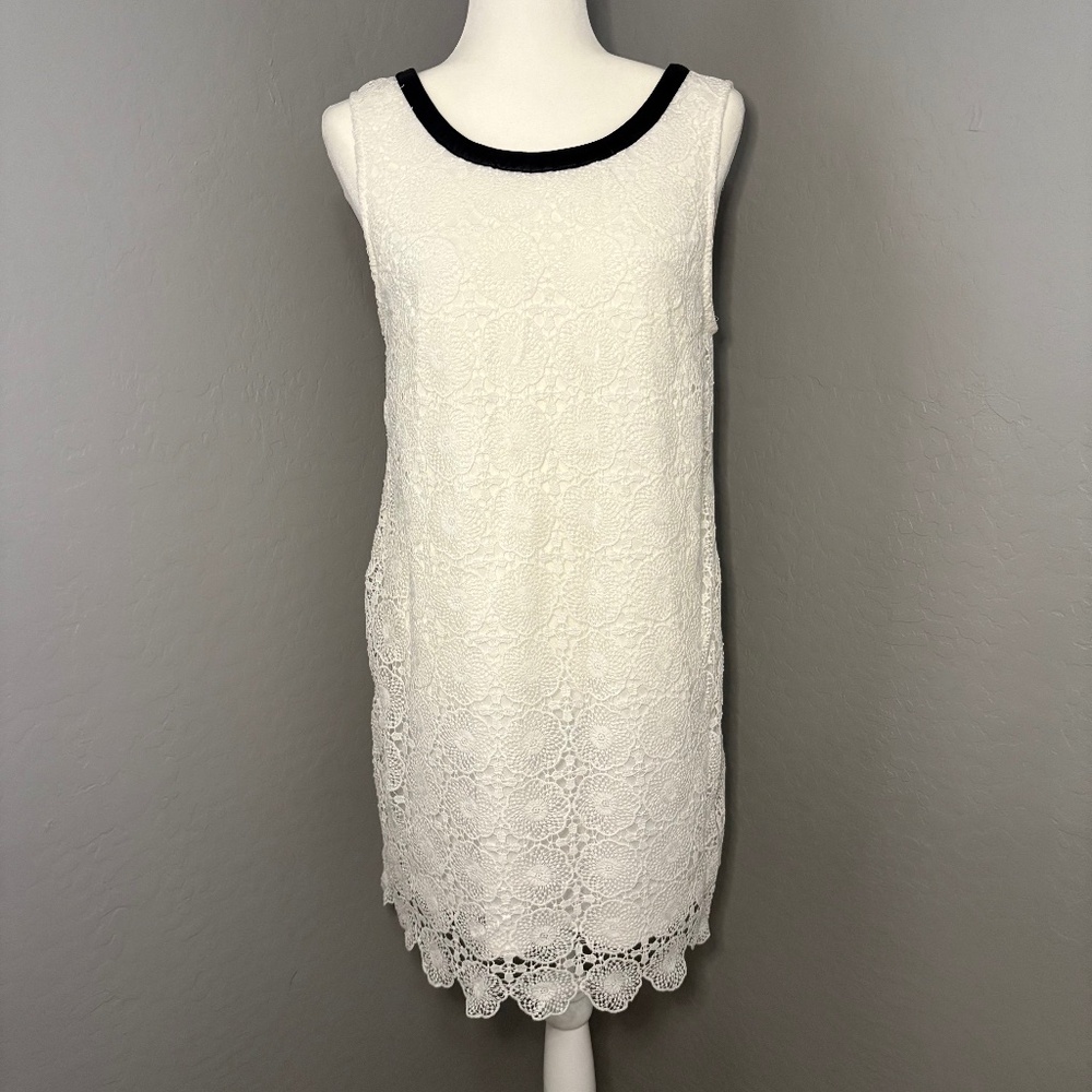 ASTR White Lace Crochet Dress with Black Leather Trim- Size‎ M
